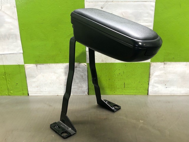 【中古】中古部品 BMW ミニ SSJCW ｱｰﾑﾚｽﾄ 【3330530100-000005406570460】
