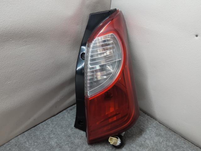 【中古】中古部品 アルト HA25S 右ﾃｰﾙﾗﾝﾌﾟ 【3310550000-250630000115500】 6,604円