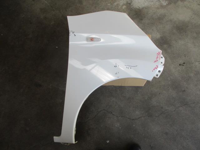 【中古】中古部品 デイズルークス B21A 右ﾌﾛﾝﾄﾌｪﾝﾀﾞｰ 【3310190100-000255006010600】