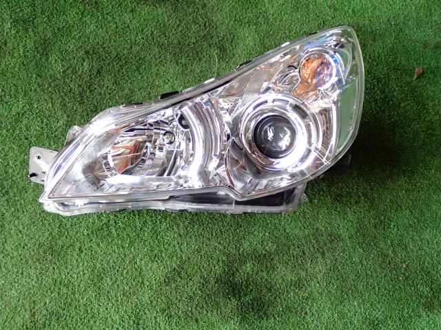 【中古】中古部品 レガシィ BR9 左ﾍｯﾄﾞﾗﾝﾌﾟ 【3330450100-250703000110900】