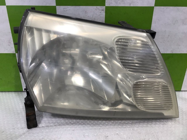 【中古】中古部品 グランドハイエース VCH28K 右ﾍｯﾄﾞﾗﾝﾌﾟ 【3330530100-000005407910800】