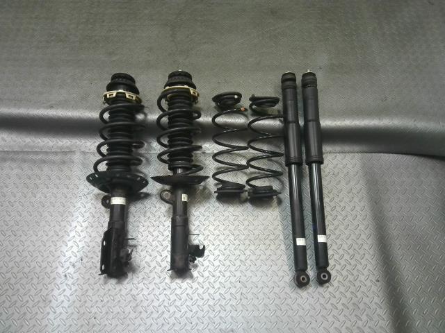 【中古】中古部品 フィット GE8 ｽﾄﾗｯﾄ･ｱﾌﾞｿｰﾊﾞｰｾｯﾄ(1台分) 【3330990700-202504001951500】
