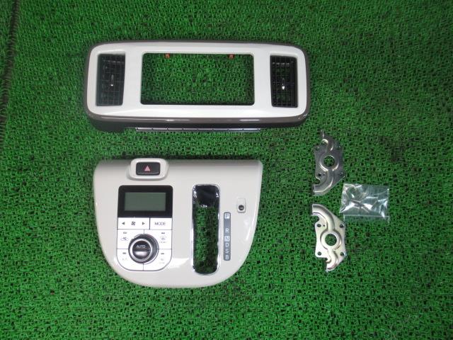 【中古】中古部品 ムーヴキャンバス LA800S ｸﾗｽﾀｰﾊﾟﾈﾙ 【3330540100-250514001670220】