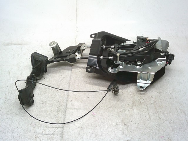 【中古】中古部品 ソリオ MA15S 左ﾊﾟﾜｰｽﾗｲﾄﾞﾄﾞｱﾓｰﾀｰ 【3330990500-250707000164660】