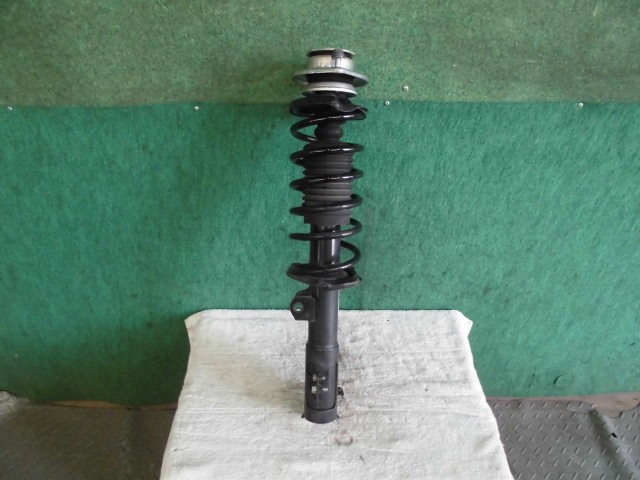 【中古】中古部品 ムーヴ LA100S 右ﾌﾛﾝﾄｽﾄﾗｯﾄ 【3310420000-000002361850110】