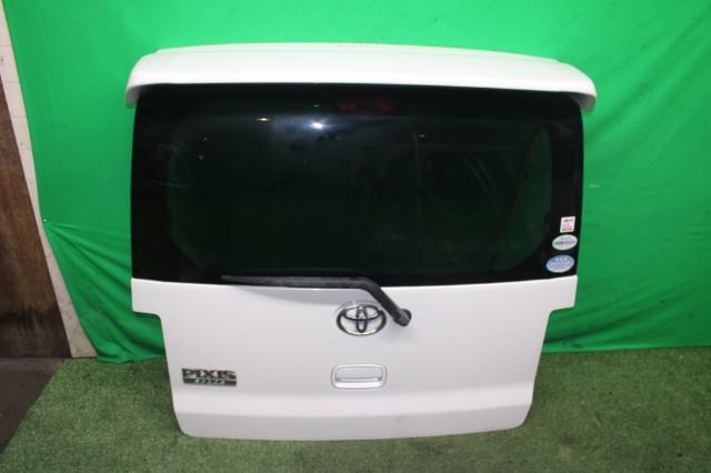 【中古】中古部品 ピクシススペース L575A ﾊﾞｯｸﾄﾞｱ 【3330950100-000041510215800】