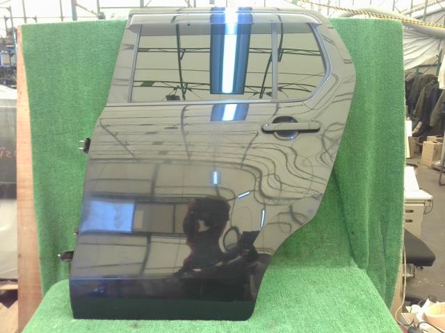 【中古】中古部品 ワゴンＲ MH34S 左ﾘｱﾄﾞｱ 【3260240000-250624000113400】 10,692円