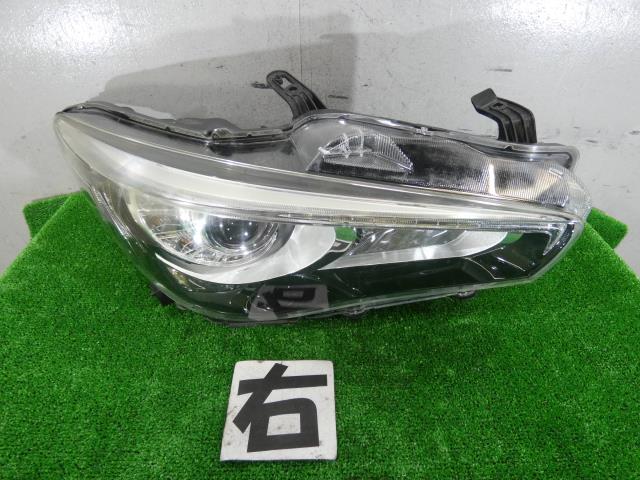 【中古】中古部品 スカイライン HV37 右ﾍｯﾄﾞﾗﾝﾌﾟ 【3260250000-000025103710800】