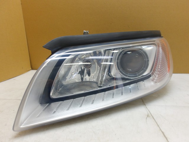 【中古】中古部品 ボルボ 70シリーズ BB4164TW 左ﾍｯﾄﾞﾗﾝﾌﾟ 【3310250100-000253005410900】