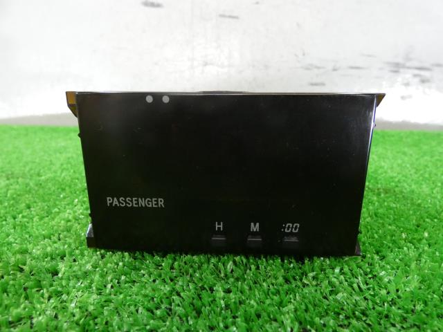 【中古】中古部品 タウンエースノア SR40G 時計 【3260250000-000025101868050】