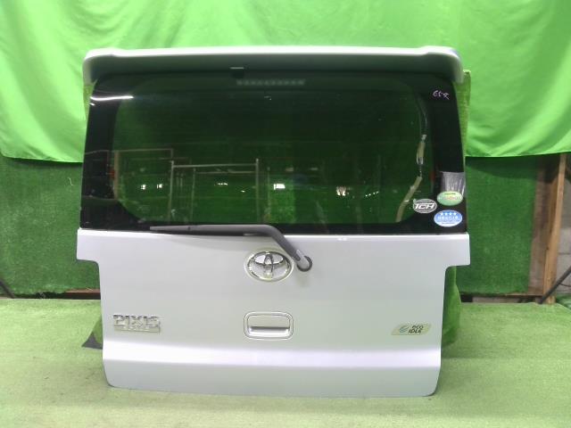 【中古】中古部品 ピクシススペース L575A ﾊﾞｯｸﾄﾞｱ 【3310200100-000022065415800】