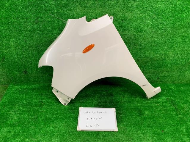 【中古】中古部品 タントエグゼ L455S 左ﾌﾛﾝﾄﾌｪﾝﾀﾞｰ 【3330991000-250707001710700】 9,361円