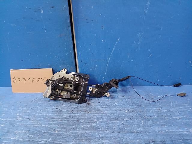 【中古】中古部品 パレット MK21S 左ﾊﾟﾜｰｽﾗｲﾄﾞﾄﾞｱﾓｰﾀｰ 【3310050100-000213021764660】