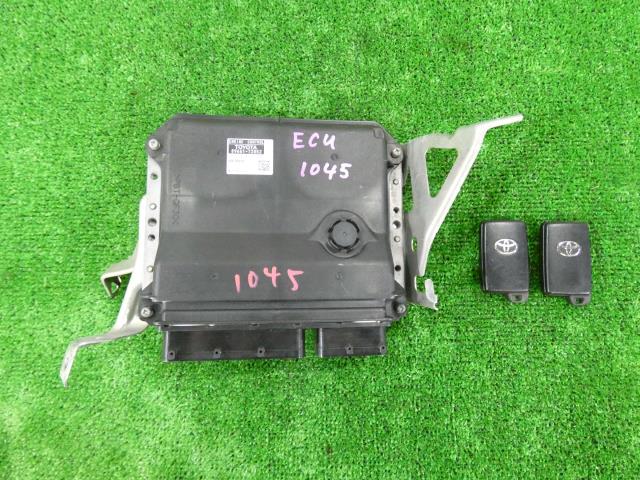 【中古】中古部品 マークＸジオ ANA10 ｴﾝｼﾞﾝｺﾝﾋﾟｭｰﾀｰ 【3260250000-000025104563100】
