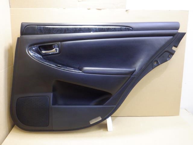 【中古】中古部品 クラウン GRS184 右ﾘｱﾄﾞｱﾄﾘﾑ 【3310250100-001568526813350】