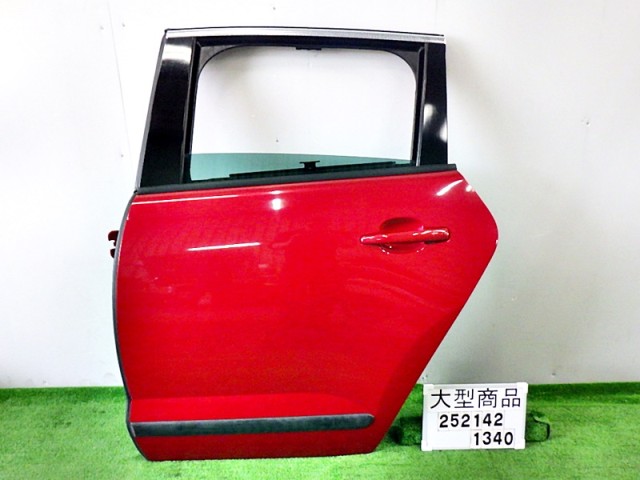 【中古】中古部品 プジョー 3008 T85F02 左ﾘｱﾄﾞｱ 【3330890100-000025214213400】