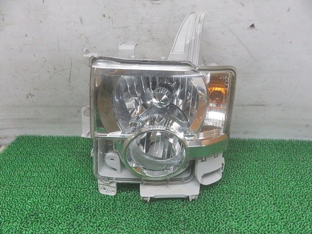【中古】中古部品 ピクシススペース L575A 左ﾍｯﾄﾞﾗﾝﾌﾟ 【3330380100-000037019110900】
