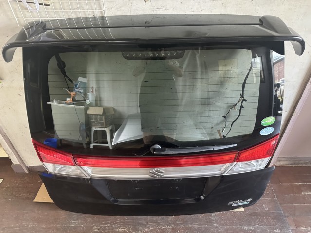 【中古】中古部品 ソリオ MA15S ﾊﾞｯｸﾄﾞｱ 【3330430100-250719000115800】 22,649円