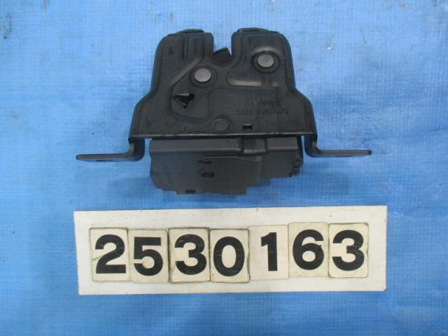 【中古】中古部品 BMW 1シリーズ 1A16 ﾄﾗﾝｸ･ﾊﾞｯｸﾄﾞｱﾛｯｸｿﾚﾉｲﾄﾞ 【3310040100-000253016364590】