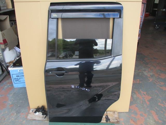 【中古】中古部品 デイズルークス B21A 左リアドア 【3310190100-000255007413400】|e-cleマート