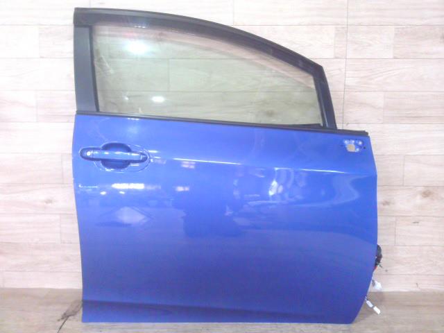 【中古】中古部品 ラクティス NCP120 右ﾌﾛﾝﾄﾄﾞｱ 【3310390100-250705000513100】