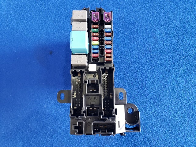 【中古】中古部品 ムーヴコンテ L575S ﾋｭｰｽﾞﾎﾞｯｸｽ 【3310590000-202507059567800】