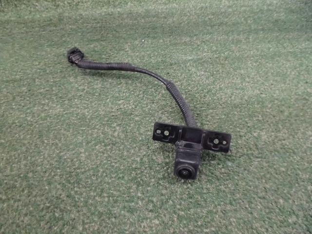 【中古】中古部品 NV350キャラバン CS4E26 ｶﾒﾗ 【3330150100-000025318915850】