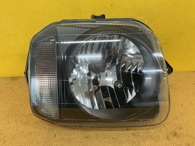 【中古】中古部品 ジムニー JB23W 右ﾍｯﾄﾞﾗﾝﾌﾟ 【3330960100-000052546210800】