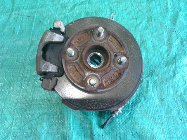 【中古】中古部品 ワゴンＲ MH55S 左ﾌﾛﾝﾄﾅｯｸﾙﾊﾌﾞ 【3310090100-202507066144340】