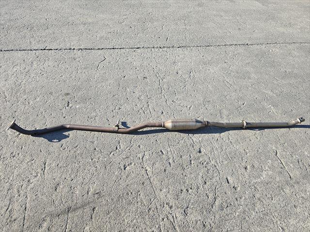 【中古】中古部品 アルト HA35S ﾌﾛﾝﾄｴｷｿﾞｰｽﾄﾊﾟｲﾌﾟ 【3330240100-002025582422200】