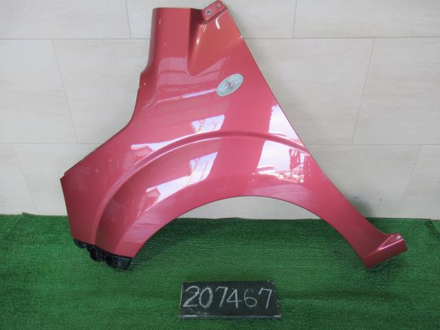 【中古】中古部品 モコ MG33S 左ﾌﾛﾝﾄﾌｪﾝﾀﾞｰ 【3310120100-250723000110700】