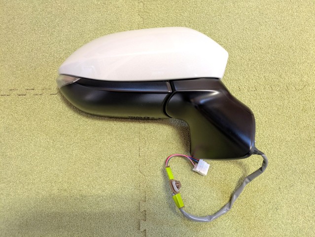 【中古】中古部品 アクア MXPK16 右ｻｲﾄﾞﾐﾗｰ 【3330450100-250722000113500】