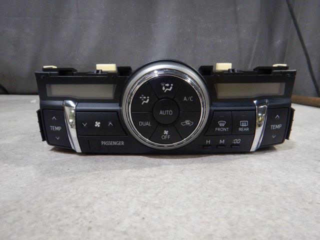 【中古】中古部品 マークＸ GRX130 A/Cｽｲｯﾁﾊﾟﾈﾙ 【3330810100-250724000460900】