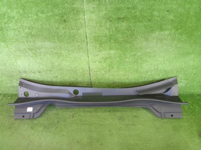 【中古】中古部品 レクサス UX MZAH15 ｶｳﾙﾄｯﾌﾟﾊﾟﾈﾙ 【3330990100-250704000117210】