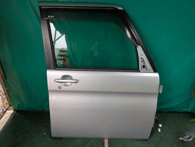 【中古】中古部品 タント L375S 右フロントドア 【3310080100-250523000113100】