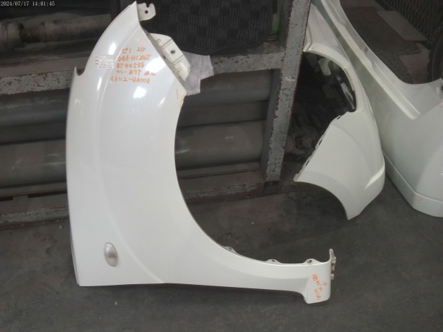 【中古】中古部品 ピノ HC24S 右ﾌﾛﾝﾄﾌｪﾝﾀﾞｰ 【3310160100-000004458810600】