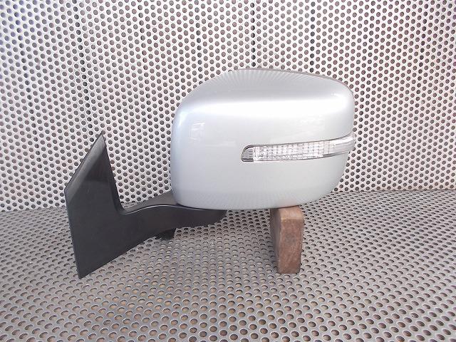 【中古】中古部品 ワゴンＲ MH44S 左ｻｲﾄﾞﾐﾗｰ 【3330510100-250726000113600】