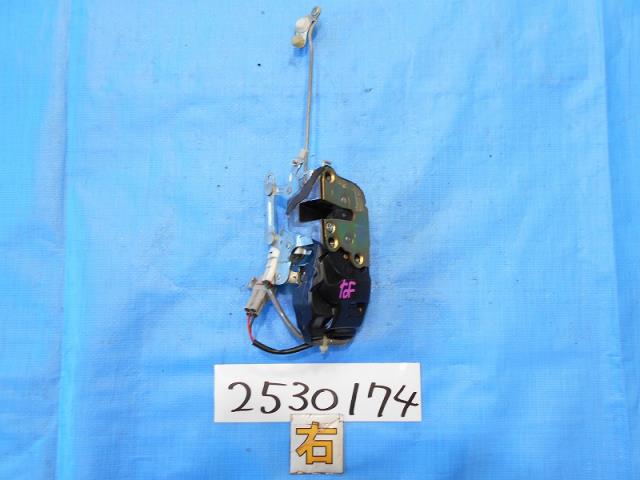【中古】中古部品 ハイエース KZH106G 右ﾌﾛﾝﾄﾄﾞｱﾛｯｸｿﾚﾉｲﾄﾞ 【3310040100-000253017464550】