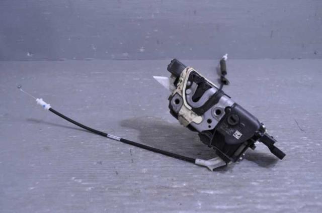 【中古】中古部品 プジョー 508 W2W5F02 左ﾌﾛﾝﾄﾄﾞｱﾛｯｸｿﾚﾉｲﾄﾞ 【3310580000-250726000264560】