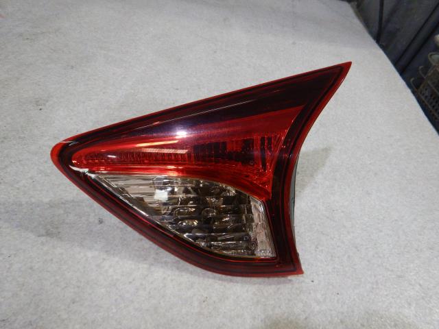 【中古】中古部品 ＣＸ－５ KE2AW 右ﾌｨﾆｯｼｬｰﾊﾟﾈﾙ 【3330810100-250725000215210】
