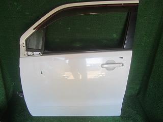 【中古】中古部品 ワゴンＲ MH23S 左ﾌﾛﾝﾄﾄﾞｱ 【3310030100-250728000313200】