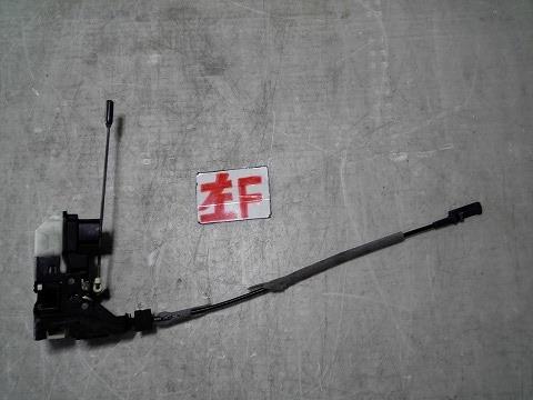【中古】中古部品 ボルボ 70シリーズ SB5244W 左ﾌﾛﾝﾄﾄﾞｱﾛｯｸｿﾚﾉｲﾄﾞ 【3310050100-000173035164560】
