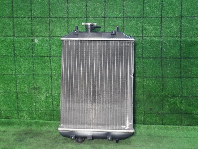 【中古】中古部品 ムーヴ L160S ラジエータ 【3330420100-250716000220400】