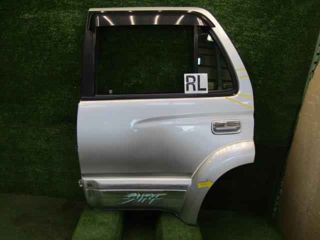 【中古】中古部品 ハイラックスサーフ RZN185W 左ﾘｱﾄﾞｱ 【3330200100-242430000013400】