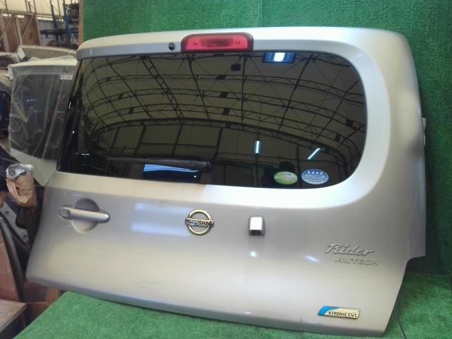 【中古】中古部品 キューブ Z12 ﾊﾞｯｸﾄﾞｱ 【3260240000-250718000615800】