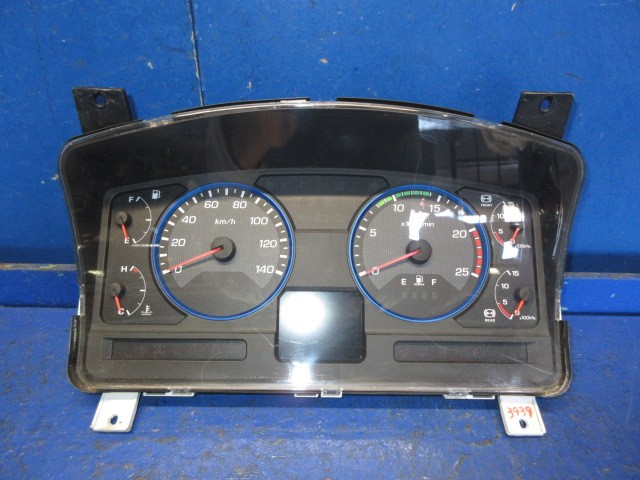 【中古】中古部品 ふそう大型車 FY64VY ｽﾋﾟｰﾄﾞﾒｰﾀｰ 【3310270100-000014879661400】 21,478円