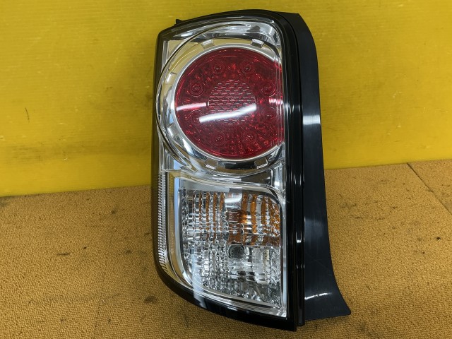 楽天市場】□E15カローラルミオン後期□サイオンxB純正USテール