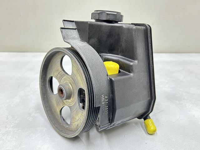 【中古】中古部品 プジョー 206 A206CC ﾊﾟﾜｽﾃﾍﾞｰﾝﾎﾟﾝﾌﾟ 【3310070100-000203011343300】