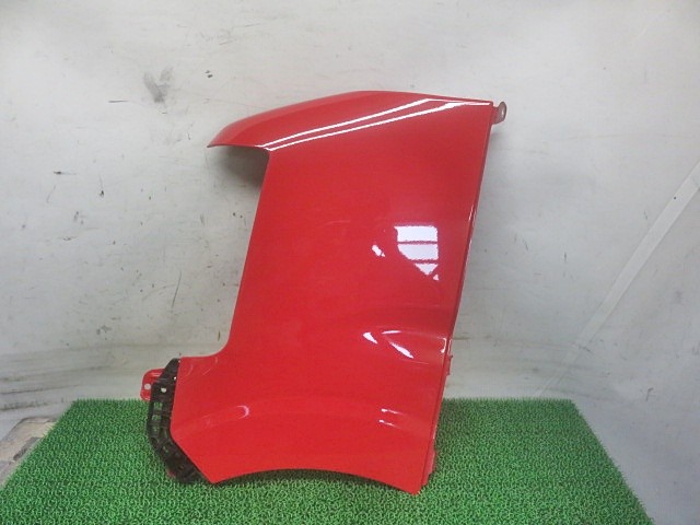 【中古】中古部品 エブリィ DA17V 左ﾌﾛﾝﾄﾌｪﾝﾀﾞｰ 【3330380100-000037023810700】