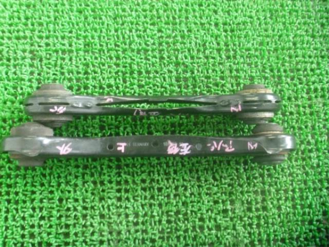 【中古】中古部品 BMW 3シリーズ VR20 左ﾘｱｱｯﾊﾟｱｰﾑ 【3310250100-001183182251850】